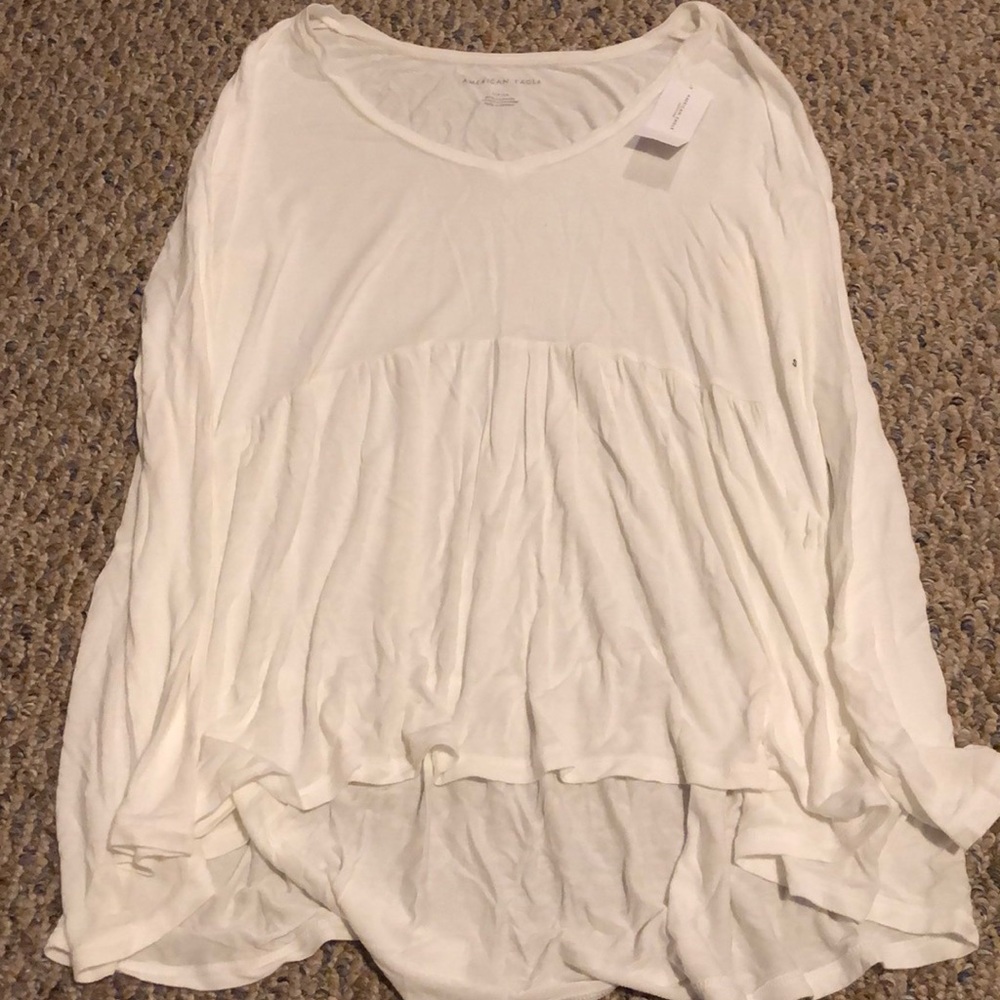 NEVER WORN A&E belle top.